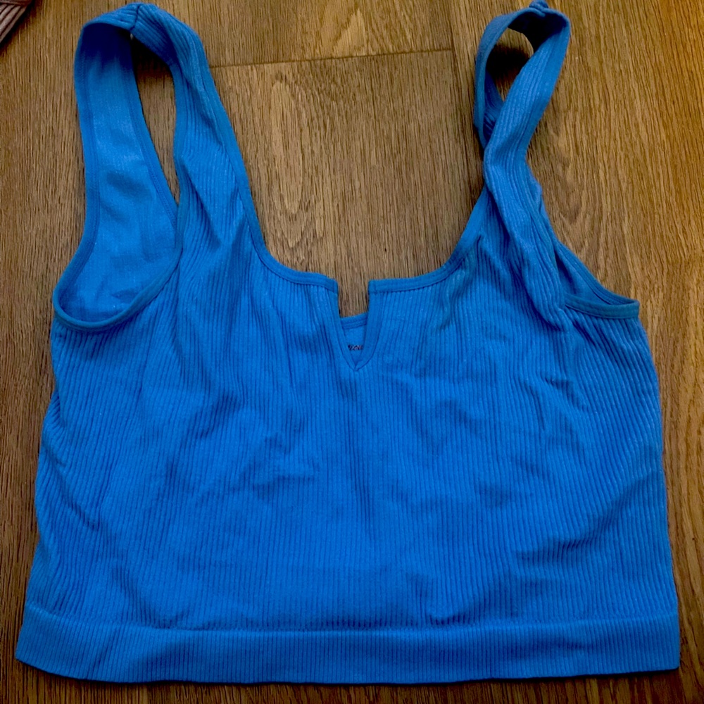 crop top